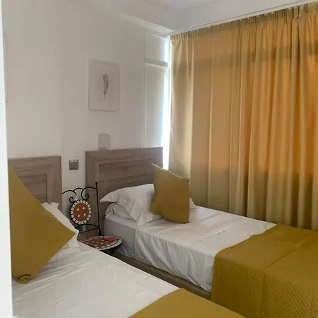 Fabulous Sunny Second Floor - Edificio Europark - Overlooking Gardens And Pools. Апартаменты